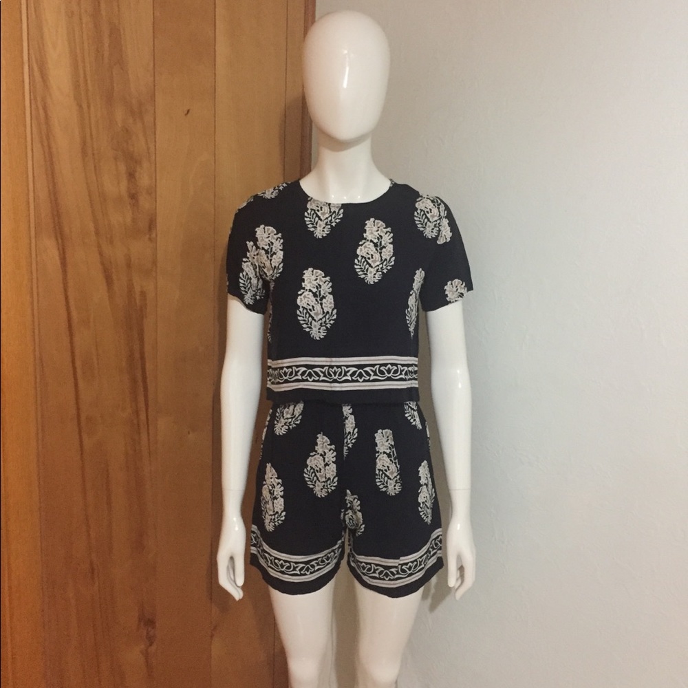 Shirt & Short Set Size Small